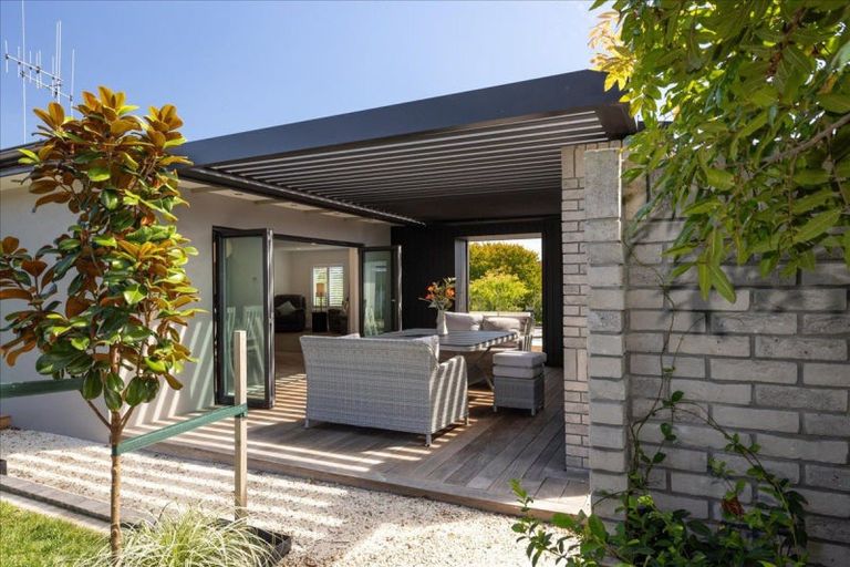 Photo of property in 22 Harbelle Close, Bethlehem, Tauranga, 3110