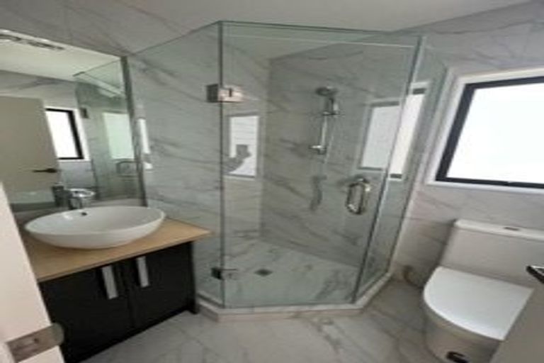 Photo of property in 3 Matukutureia Lane, Manurewa, Auckland, 2102