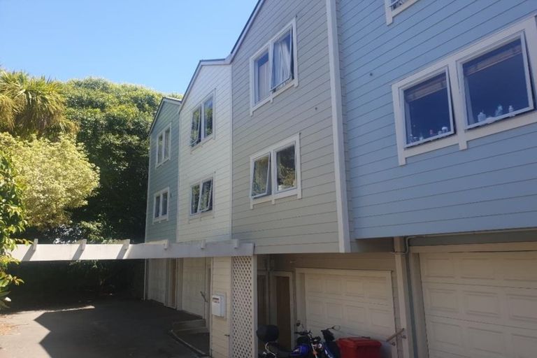 Photo of property in 152g Tasman Street, Mount Cook, Wellington, 6021