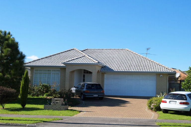 Photo of property in 106 Millhouse Drive, Northpark, Auckland, 2013