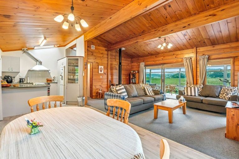 Photo of property in 7 Waimahanga Road, Onerahi, Whangarei, 0110