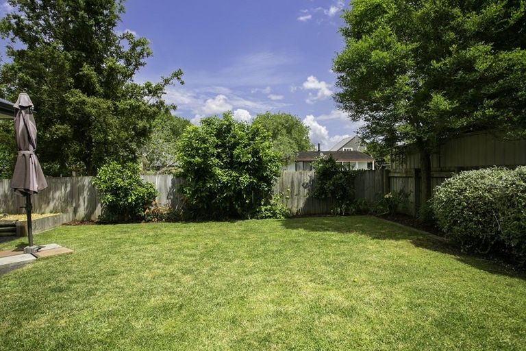 Photo of property in 35b Clare Street, Cambridge, 3434