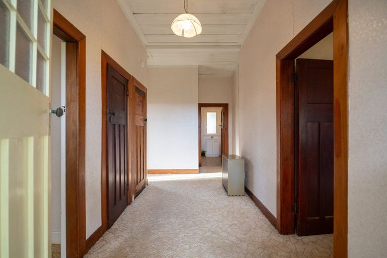 Photo of property in 582 Milson Line, Newbury, Palmerston North, 4478