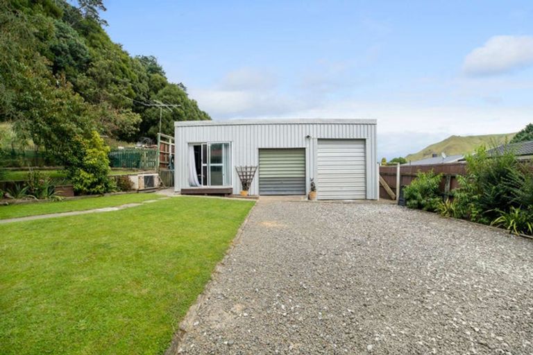 Photo of property in 22 Paraone Road, Tamarau, Gisborne, 4010
