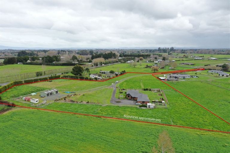 Photo of property in 32 Marshmeadow Road, Newstead, Hamilton, 3286