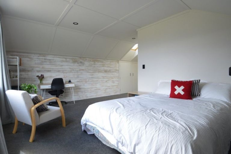 Photo of property in 7 Loach Road, Hawea Flat, Wanaka, 9382