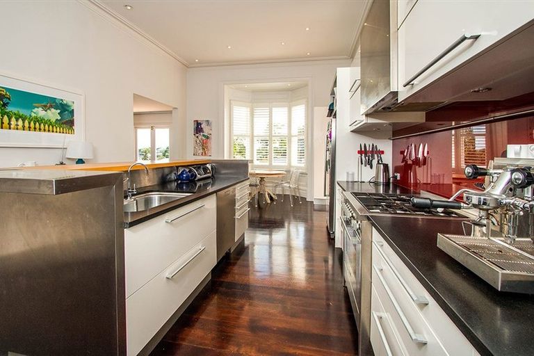 Photo of property in 45 Esplanade Road, Mount Eden, Auckland, 1024