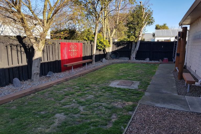 Photo of property in 2/67 Keighleys Road, Bromley, Christchurch, 8062