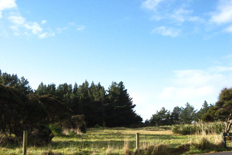 Photo of property in 102 Beach Road, Long Beach, Port Chalmers, 9081