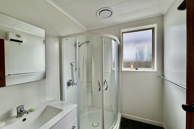 Photo of property in 32 Ure Street, South Hill, Oamaru, 9400