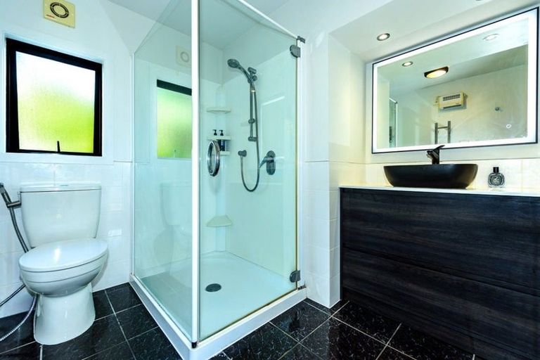 Photo of property in 11 Toledo Place, Mount Pleasant, Christchurch, 8081