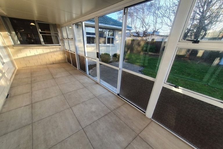 Photo of property in 6 Blairdon Place, Bishopdale, Christchurch, 8053