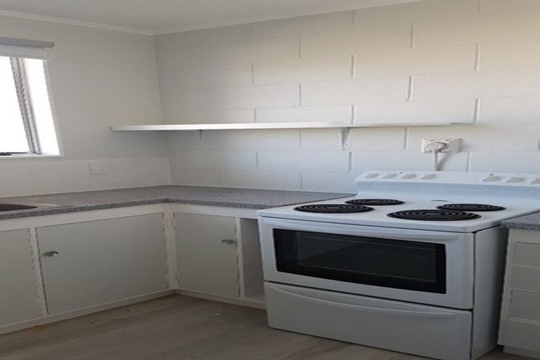 Photo of property in 46 Awamutu Grove, Waiwhetu, Lower Hutt, 5010