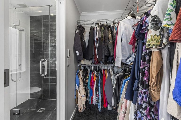 Photo of property in 152 Endeavour Drive, Whitby, Porirua, 5024