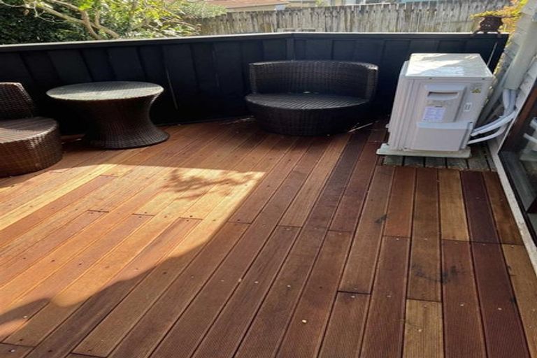 Photo of property in 21 Greenhaven Avenue, Opaheke, Papakura, 2113