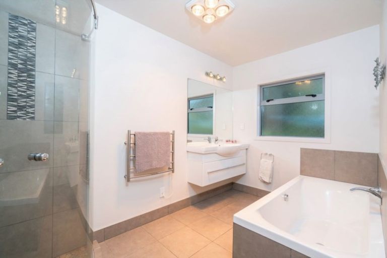 Photo of property in 5 Appin Stuart View, Rangatira Park, Taupo, 3330