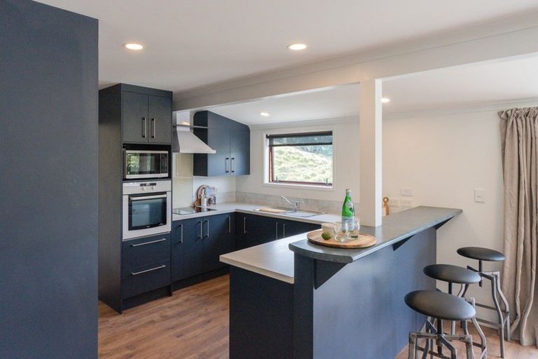 Photo of property in 72 Rutherford Drive, Waikanae Beach, Waikanae, 5036