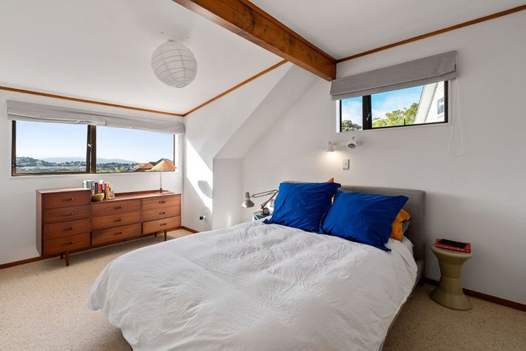 Photo of property in 8a Malda Grove, Khandallah, Wellington, 6035