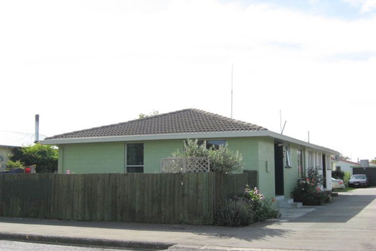 Photo of property in 4/55 Laurence Street, Waltham, Christchurch, 8011