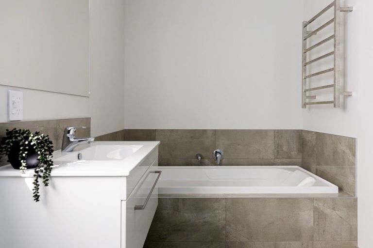 Photo of property in 13 Wai Terrace, Wharewaka, Taupo, 3330