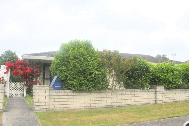 Photo of property in 12 Norrie Street, Te Puke, 3119
