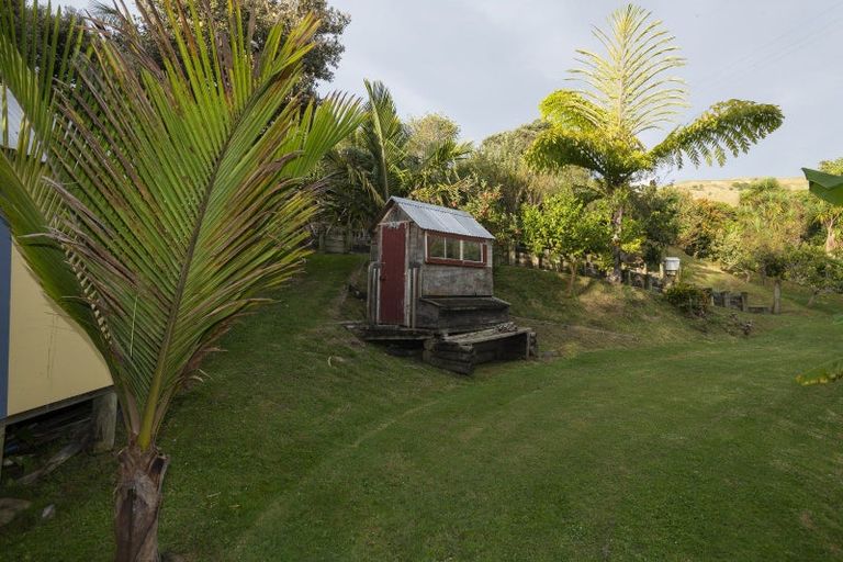 Photo of property in 599 Waihau Road, Tolaga Bay, 4073