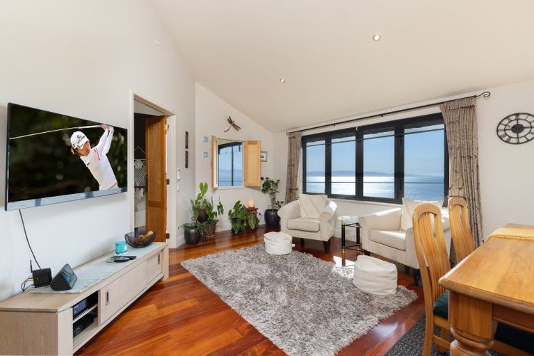 Photo of property in 1 Cape View, Atawhai, Nelson, 7010