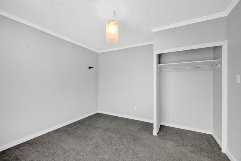 Photo of property in 23 Layard Street, Opunake, 4616