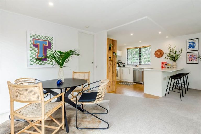 Photo of property in 39 Waimea Road, Waikanae Beach, Waikanae, 5036