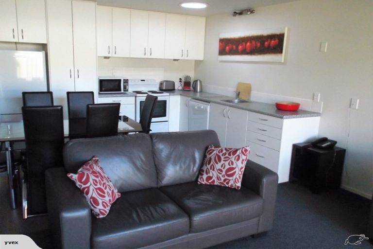 Photo of property in 3 Shelley Street, Sydenham, Christchurch, 8023