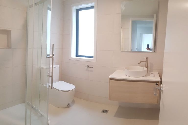 Photo of property in 117 Tiketike Way, Brooklyn, Wellington, 6021