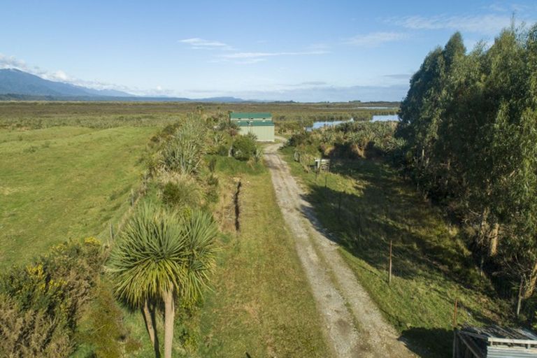 Photo of property in 153/23 Alma Road, Westport, 7892