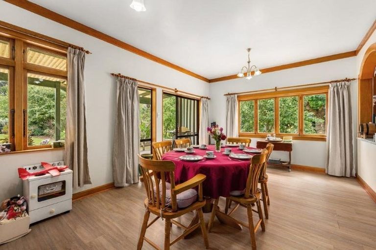 Photo of property in 7 Calico Line, Marton, 4710