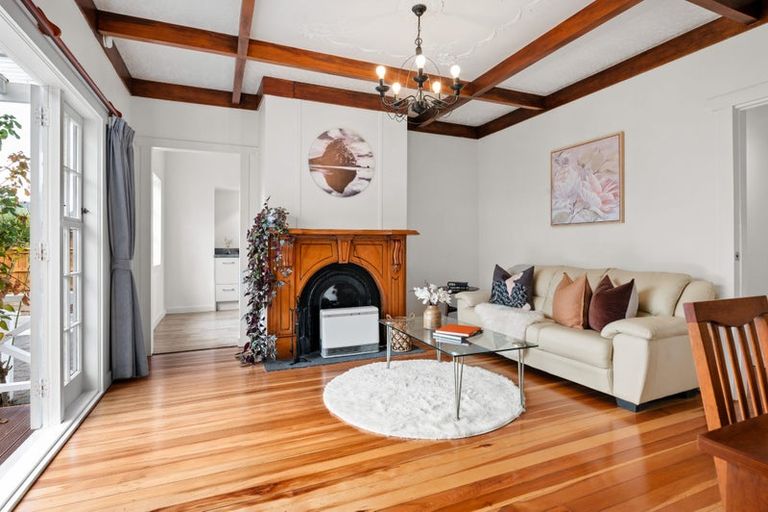 Photo of property in 23 Taylor Terrace, St Andrews, Hamilton, 3200