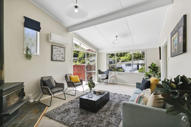 Photo of property in 121 Awarua Street, Ngaio, Wellington, 6035