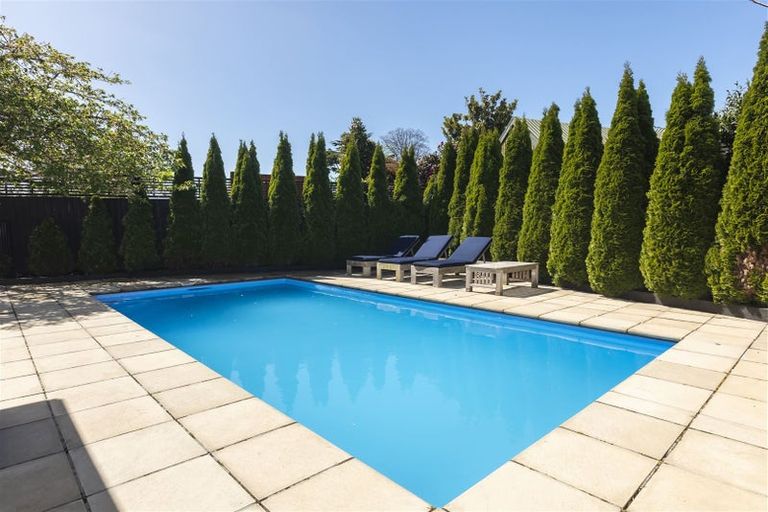 Photo of property in 34 Beverley Street, St Albans, Christchurch, 8014