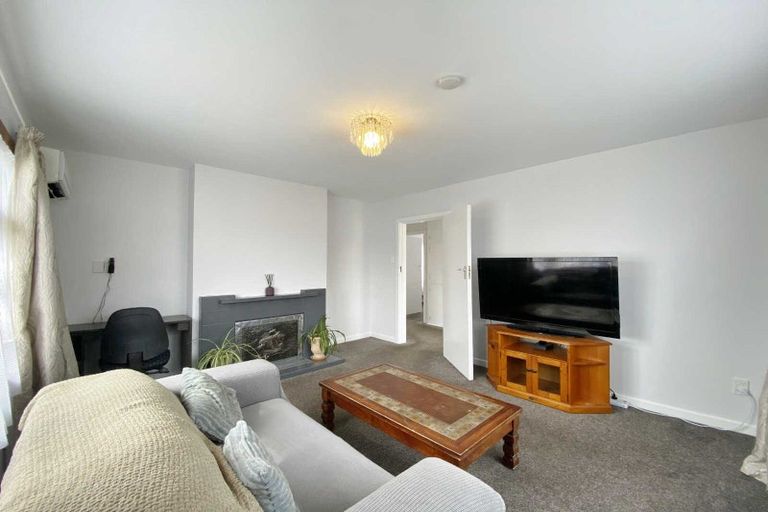 Photo of property in 26 Mortlake Street, Islington, Christchurch, 8042