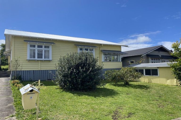 Photo of property in 5 Seaview Road, Whangarei, 0110