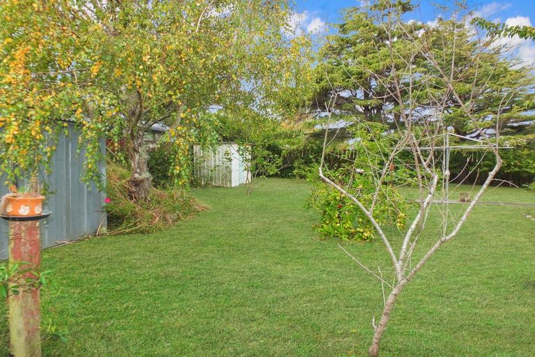 Photo of property in 17 Whittaker Street, Foxton, 4814