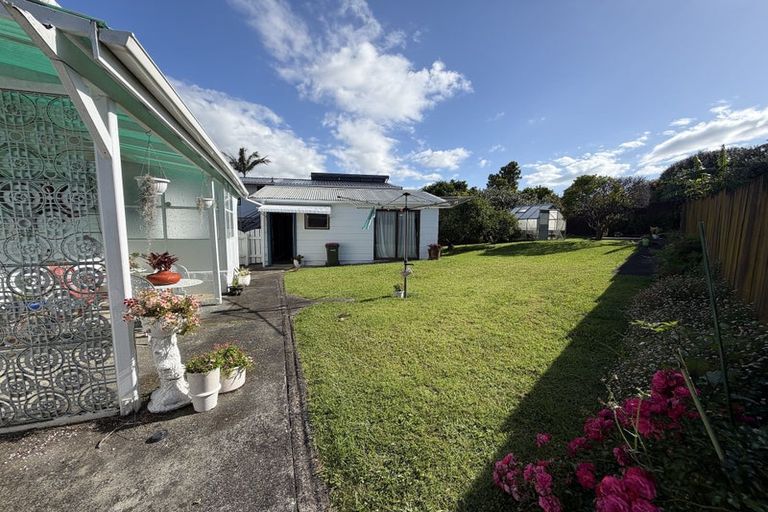 Photo of property in 40 Charntay Avenue, Clover Park, Auckland, 2019