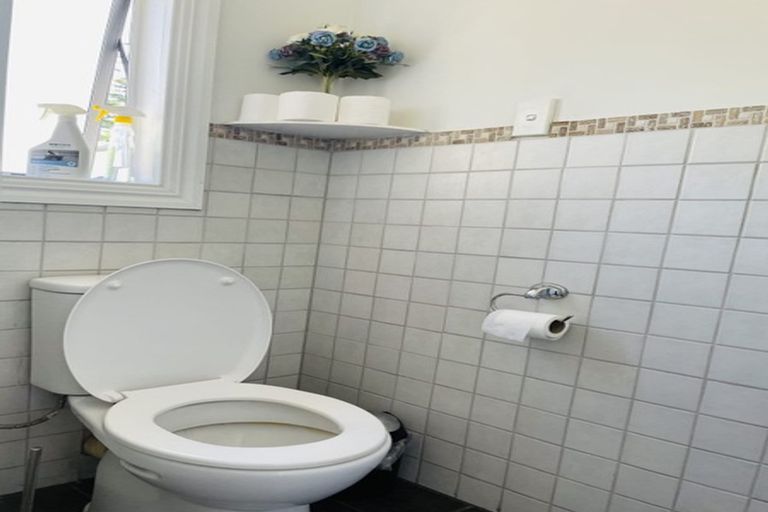 Photo of property in 47 Huia Road, Papatoetoe, Auckland, 2025