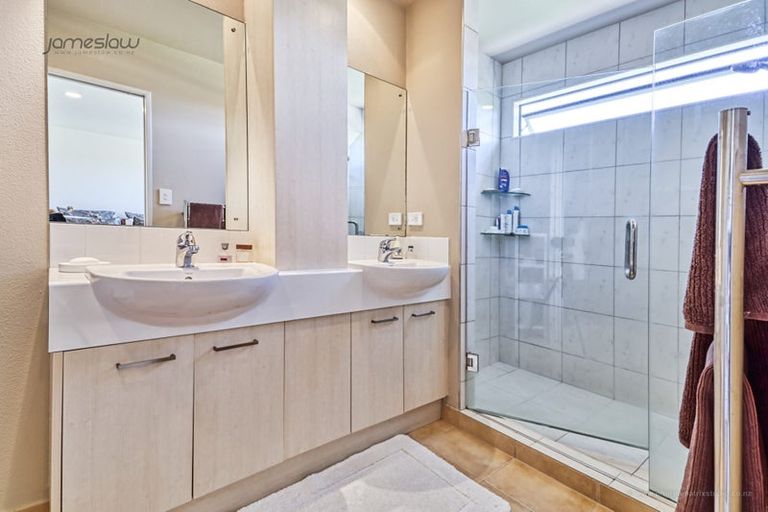 Photo of property in 260 Alec Craig Way, Gulf Harbour, Whangaparaoa, 0930