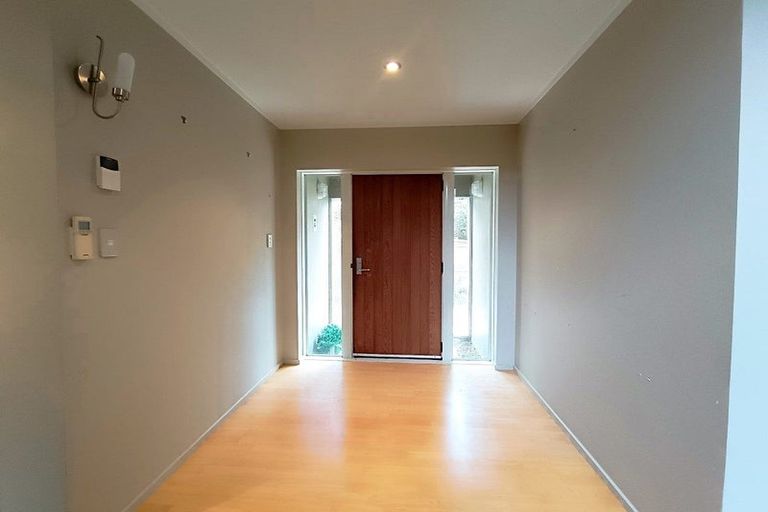 Photo of property in 17 Terrace Road, Titahi Bay, Porirua, 5022