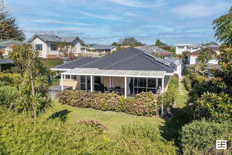 Photo of property in 3 Ridgemount Terrace, Welcome Bay, Tauranga, 3112