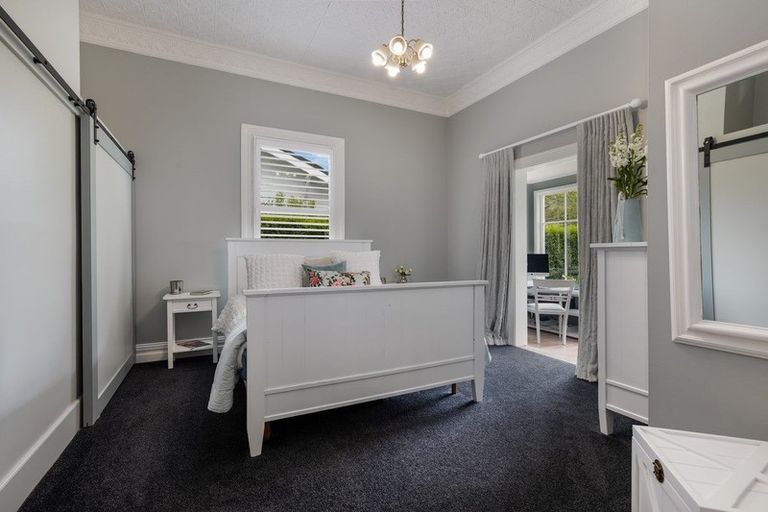 Photo of property in 155 Victoria Street, Cambridge, 3434