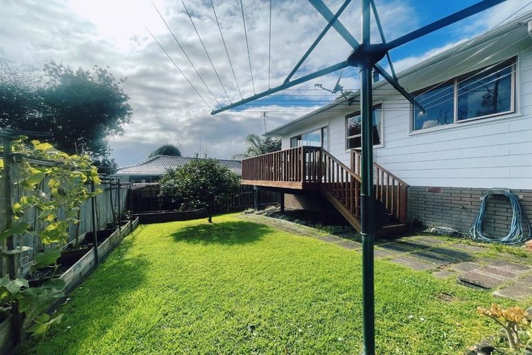 Photo of property in 2/2 Spinella Drive, Bayview, Auckland, 0629