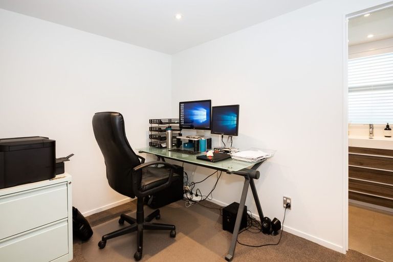 Photo of property in 75a Arthur Street, Onehunga, Auckland, 1061