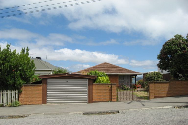 Photo of property in 9 Winchester Street, Lyttelton, 8082
