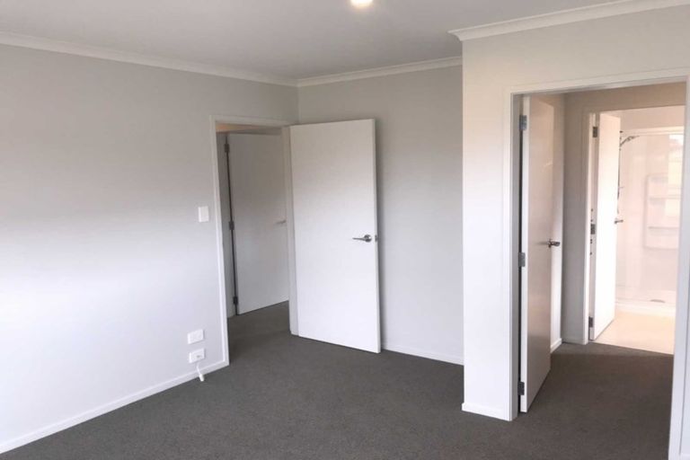 Photo of property in 92 Te Wharo Drive, Papamoa, 3118