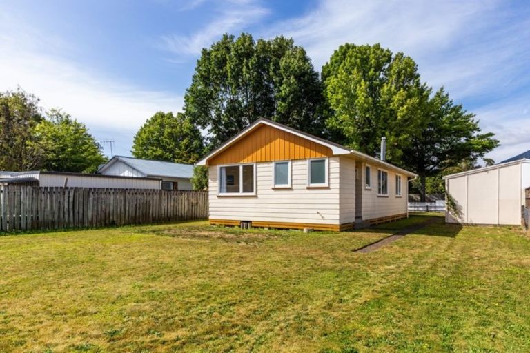 Photo of property in 40 Rangiamohia Road, Turangi, 3334